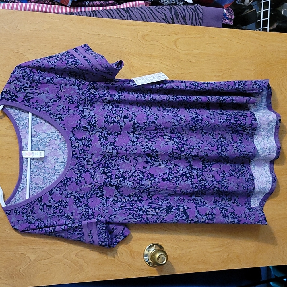 Lularoe Classic T